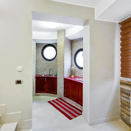 Central Flat Castelmola