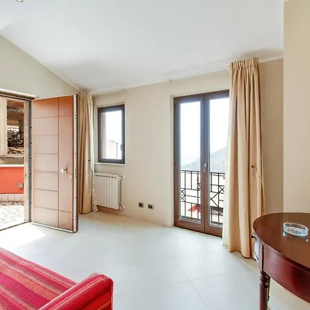 Central Flat *